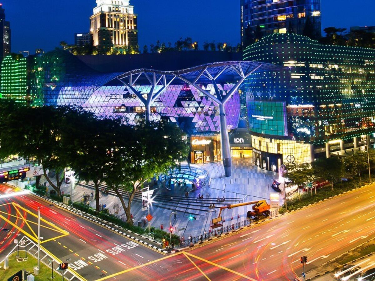 Orchard Road - Singarpore: Con phố điển hình cho mô hình live - work - play
